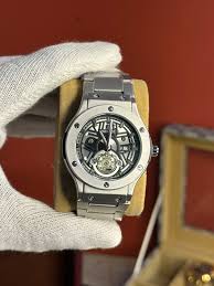 Hubolar Watch with Master Lock and Date Working Premium Quality (Perfect Gift for Men)